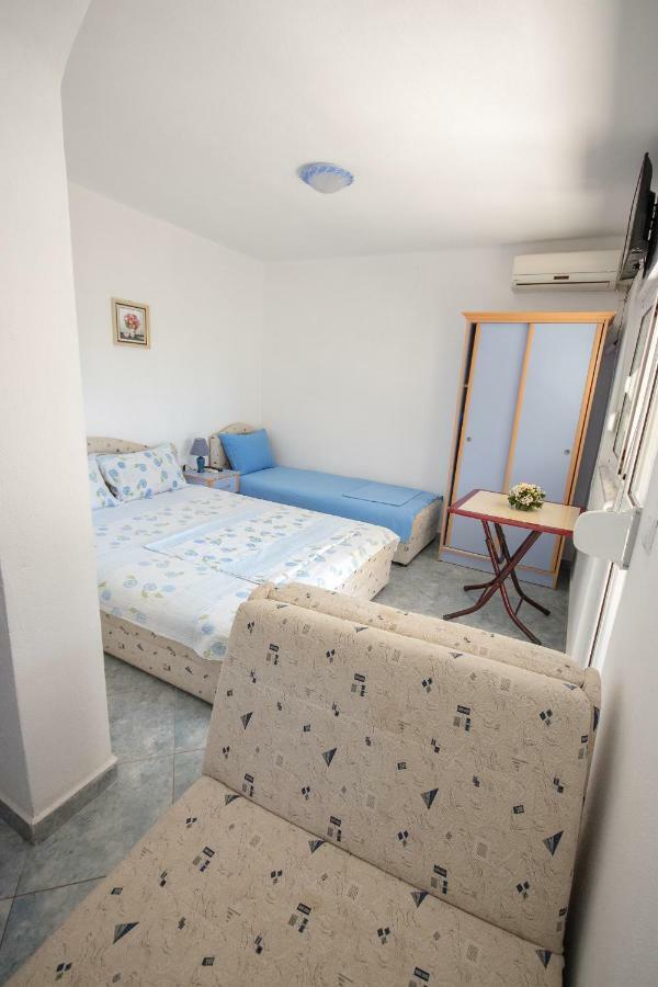 Apartments Duskic Утьеха Экстерьер фото
