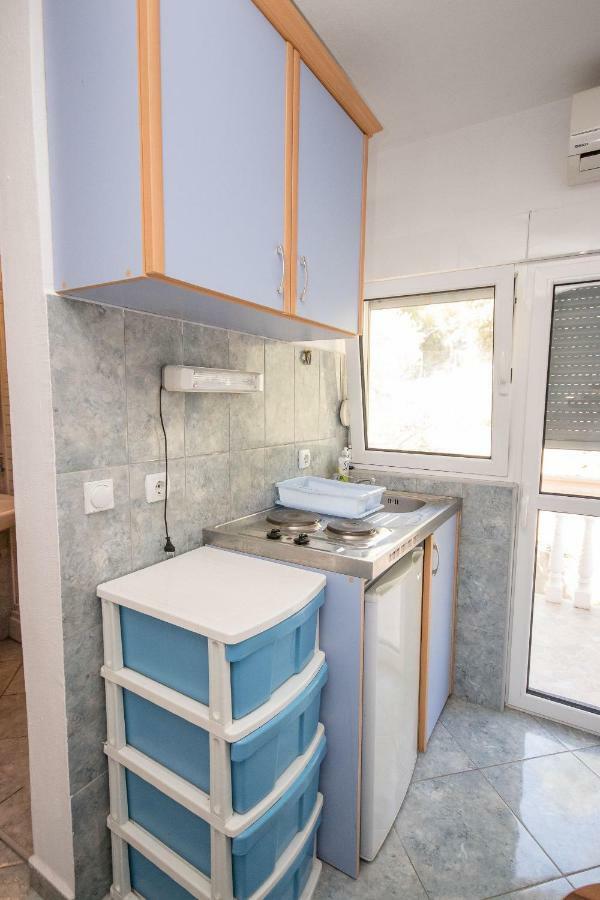 Apartments Duskic Утьеха Экстерьер фото